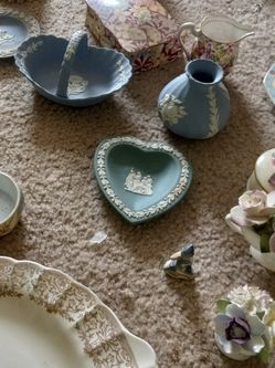 Multiple Pieces English Bone China