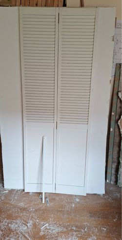 Closet Bi-Fold Door 78-7/8” x 29-5/8”