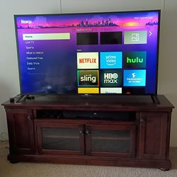 TV Cabinet Stand / Wood