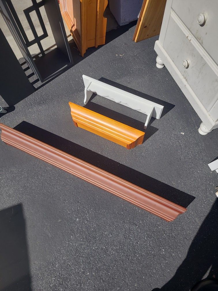 Free Shelves