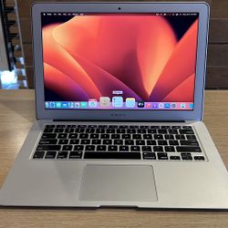 Apple MacBook Air 13” i5/4GB/256GB SSD $180 