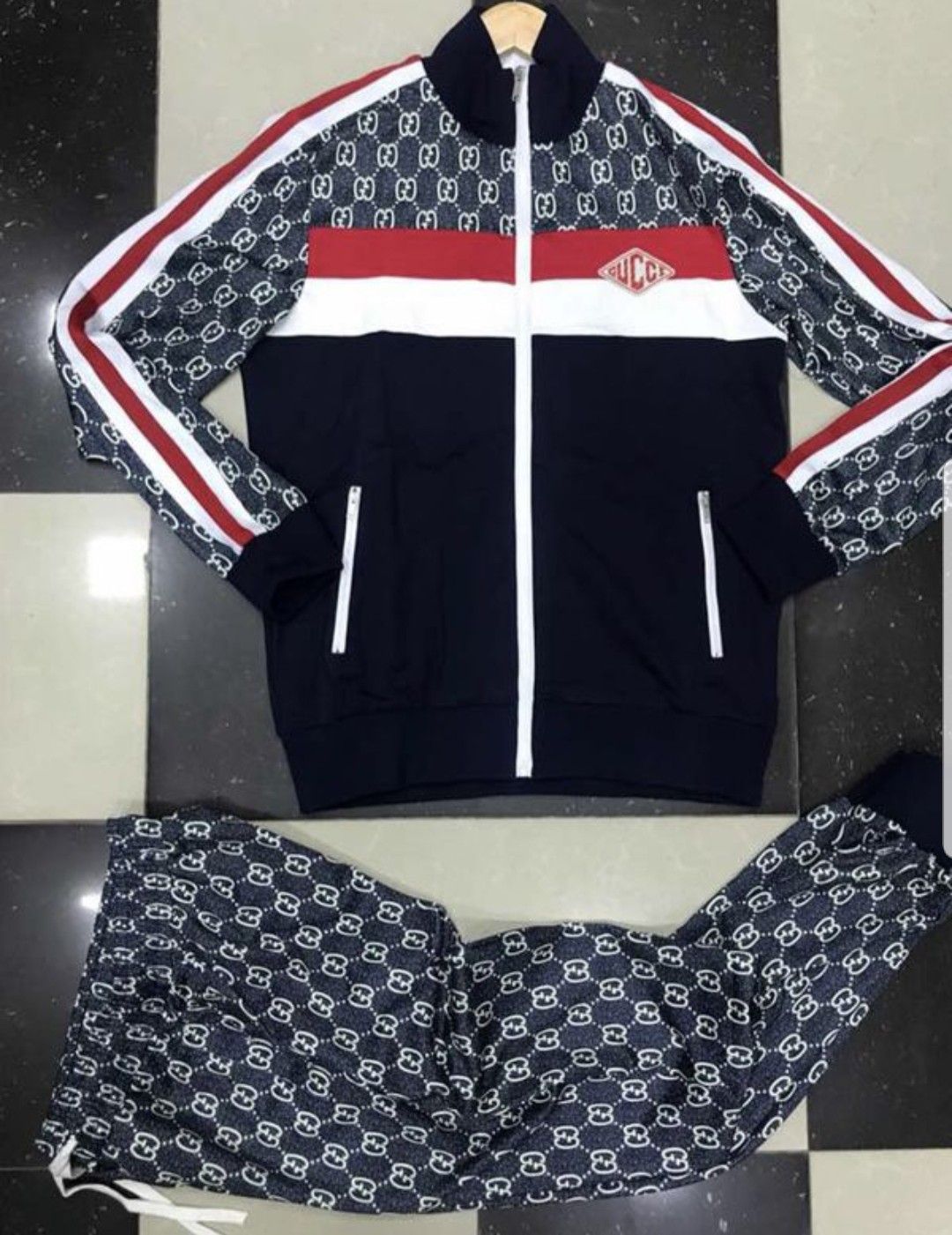 Gucci sweatsuit