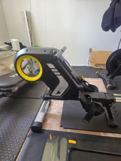 XTERRA ROW MACHINE 2022 MODEL ERG220