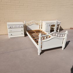 Kids Bedroom Set Pecan Wood Vintage 1974