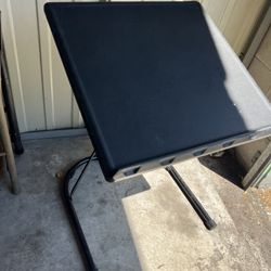 Laptop 💻 Or Media Stand