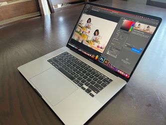Late. 2019 MacBook Pro 16” 2.3 i9/16Gb/1Tb sdd