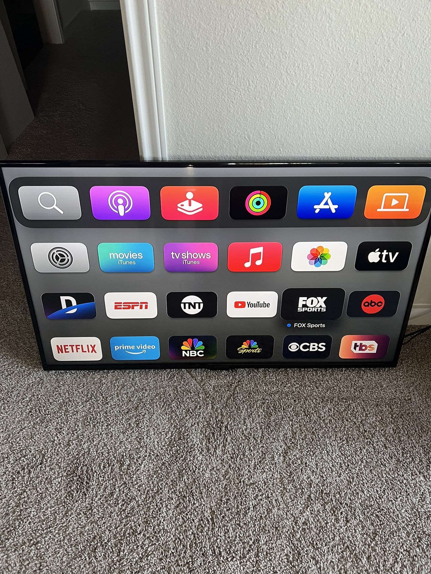 TV 43” Insignia