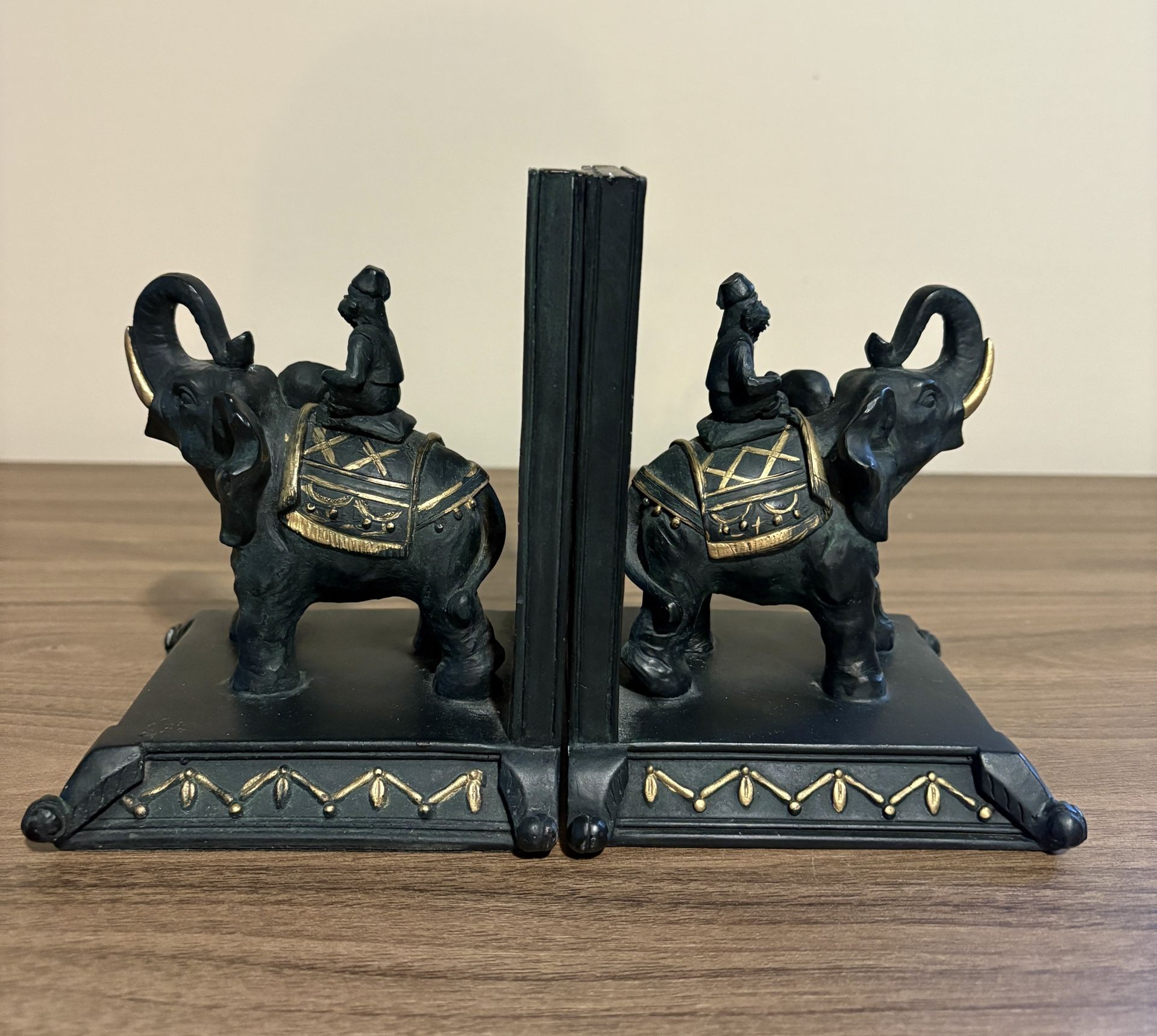 Elephant Bookends