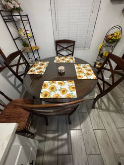 Round table for sale