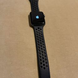 Used Apple Watch Series 3 