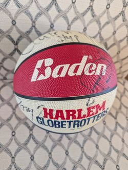 Autographed Basketball. Harlem Globetrotters
