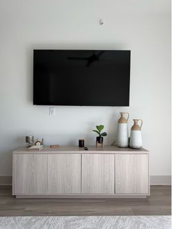 65" Philips television