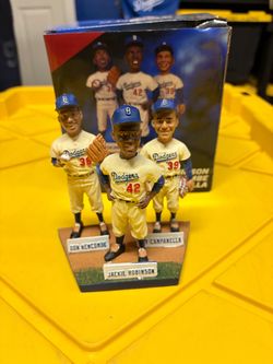 Jackie Robinson/Don Newcombe/Roy Campanella Dodgers Statue