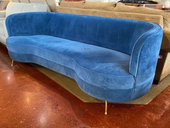 TOV FURNITURE Flare Modern Curved Sofa – Blue