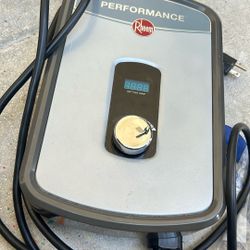 Rheem Hot Water Heater 