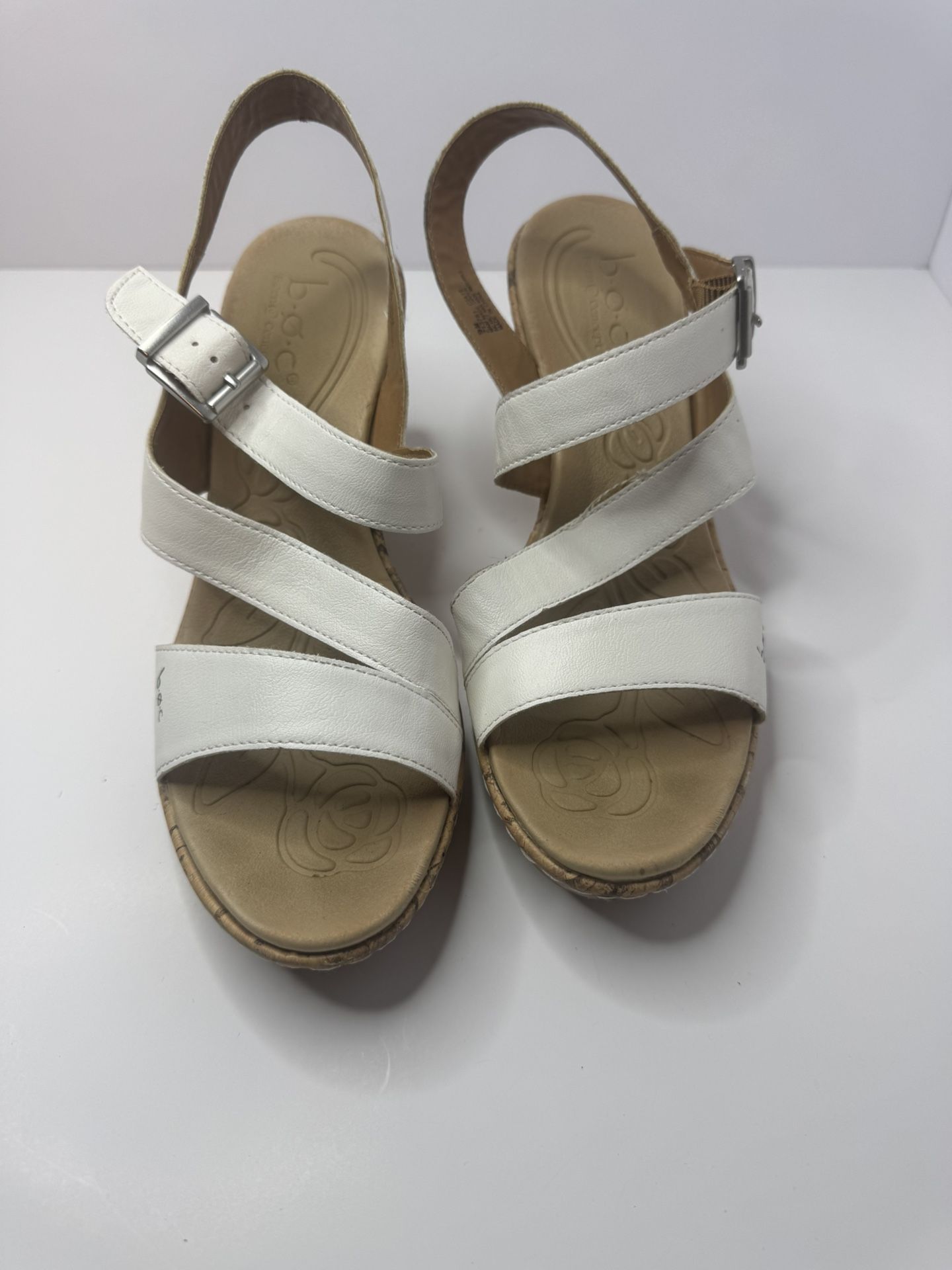 B.O.C White And Tan Schirra Sandals Size 9M