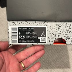 Jordan 4 Military Blue. Size 9