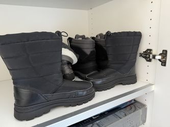 Size 4 Snow Boots
