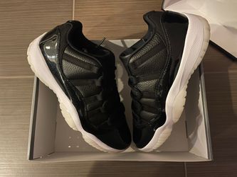 Jordan 11 Retro Low 72-10 Sz 12