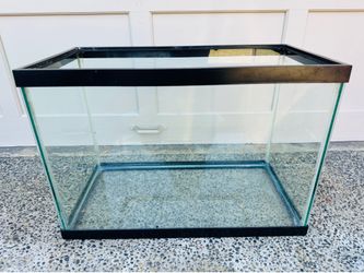 Fish tank 22 gallon