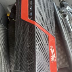 Milwaukee speaker