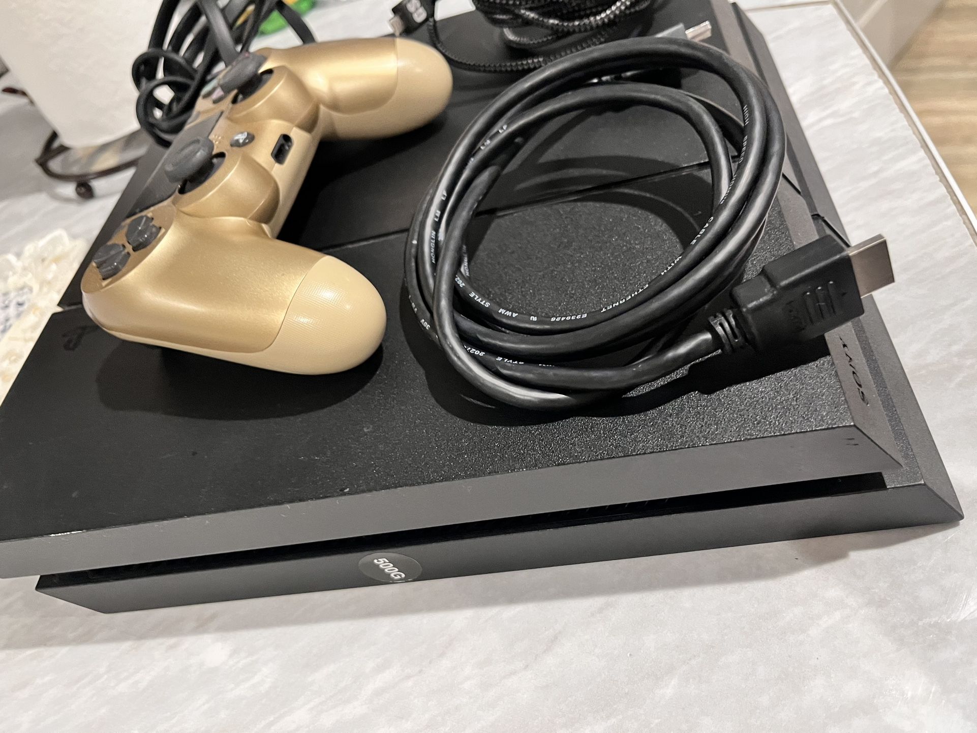 PS4