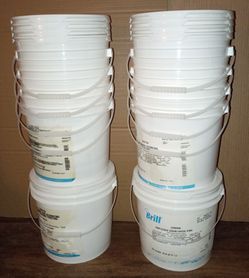 10 qty 2 Gallon Food Grade Buckets w/lids