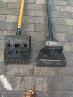 SHINGLES ROOF SHOVELS - USED