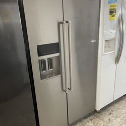 Kitchen Aid Side By Side In Stainless Steel Used