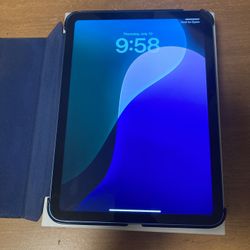 iPad 10th Generation (Wi-Fi) + Case + Original Box – Great Condition! 