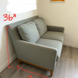 2 Seat Couch/Sofa