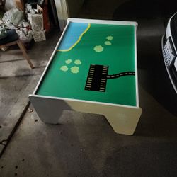 Kids Play Table