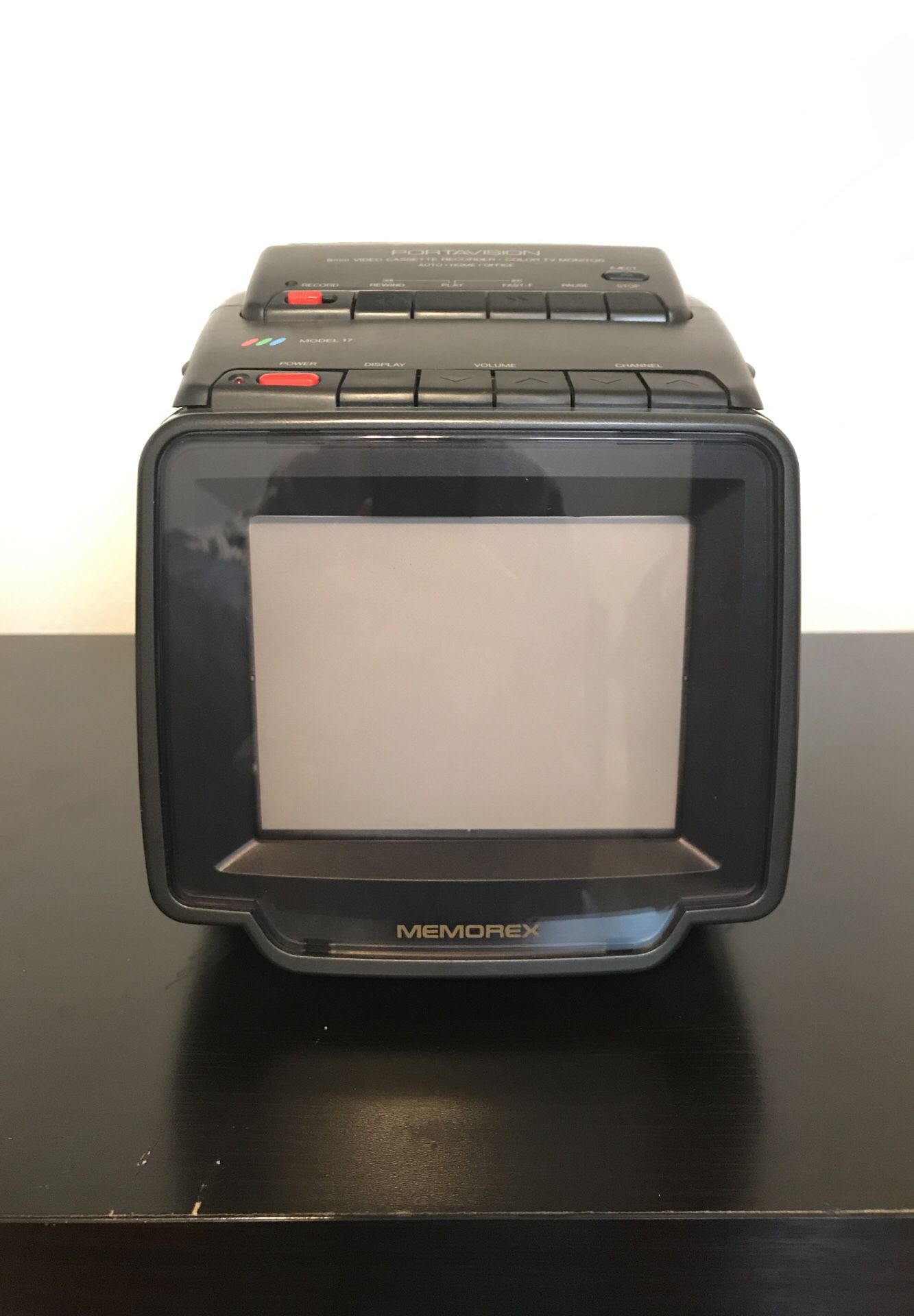 RARE VINTAGE MEMOREX 8MM VIDEO CASSETTE RECORDER TV MONITOR PORTAVISION