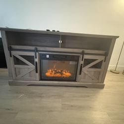 Electric Fireplace / Tv Stand 