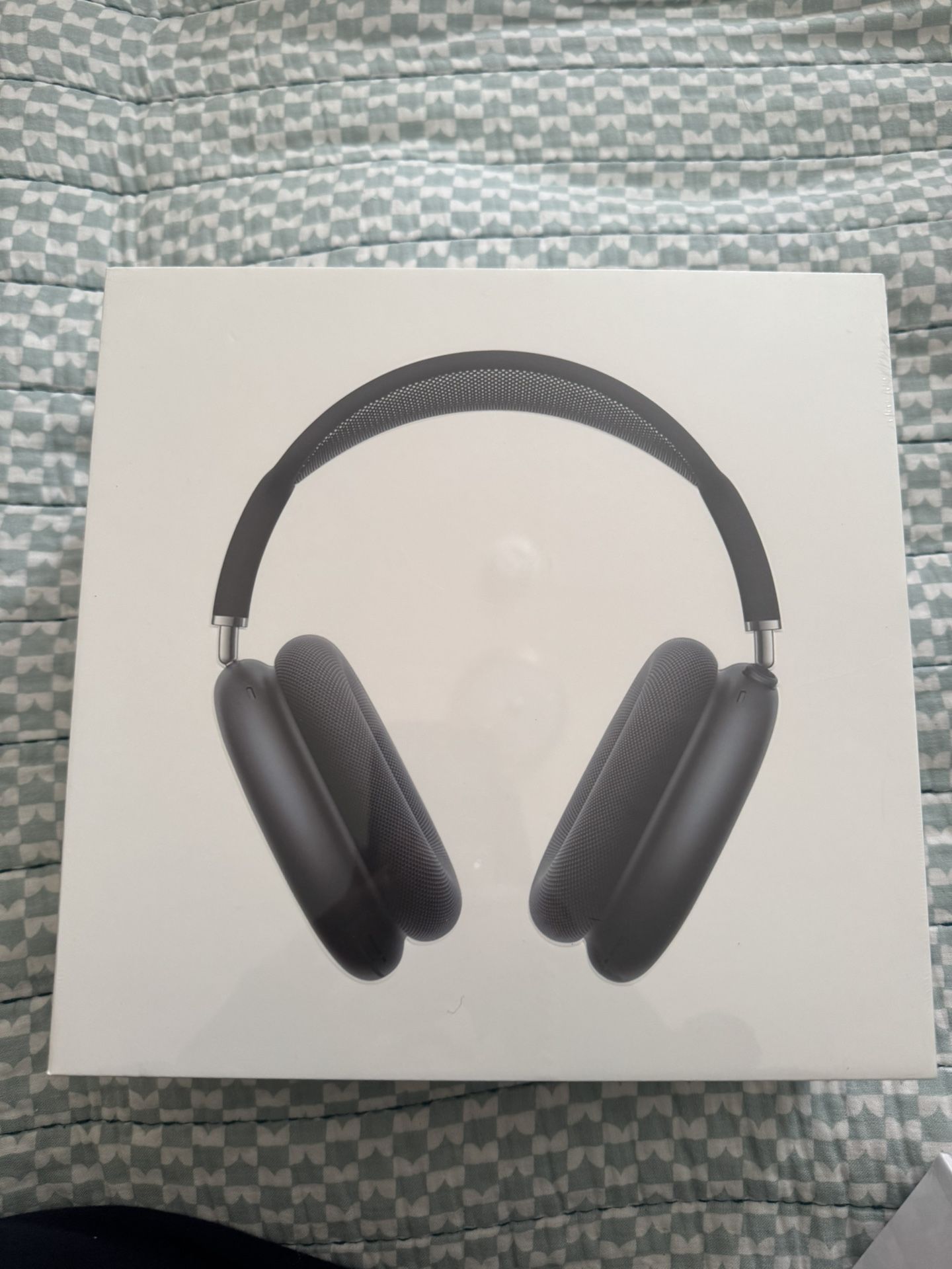 Apple Headphones Pro