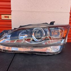 12 -13 LEXUS CT200H - LEFT  Drive HEADLIGHT OEM