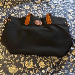 Dooney & Bourke 