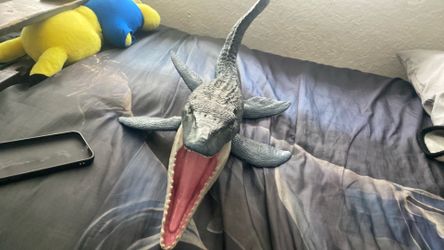 Jurassic world mosasaures