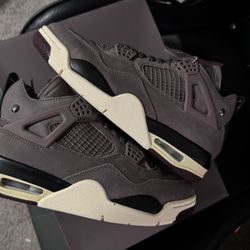 Jordan 4 Retro SP “A Ma Maniére Violet Ore” (M6/W7.5)