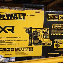 DEWALT
20V MAX XR Cordless Brushless 1 in. SDS Plus L-Shape Rotary Hammer with (2) 20V 5.0Ah Batteries and Charger