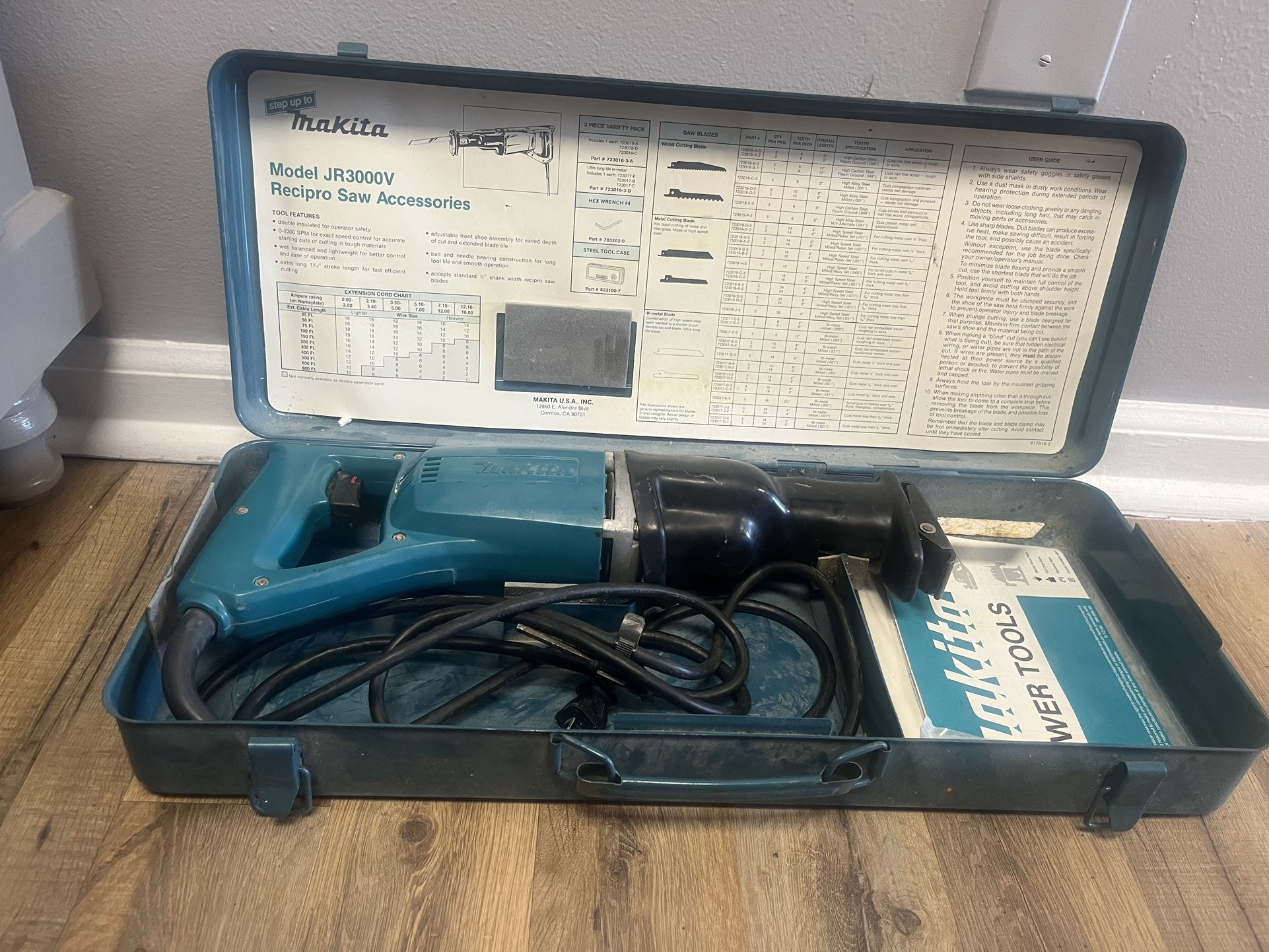 Makita Reciprocating Saw JR3000V With Original Case