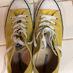 Yellow Converse 9w, 7m
