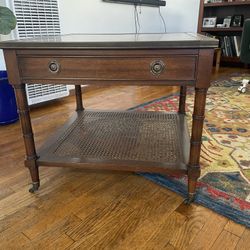 Hekman End Table
