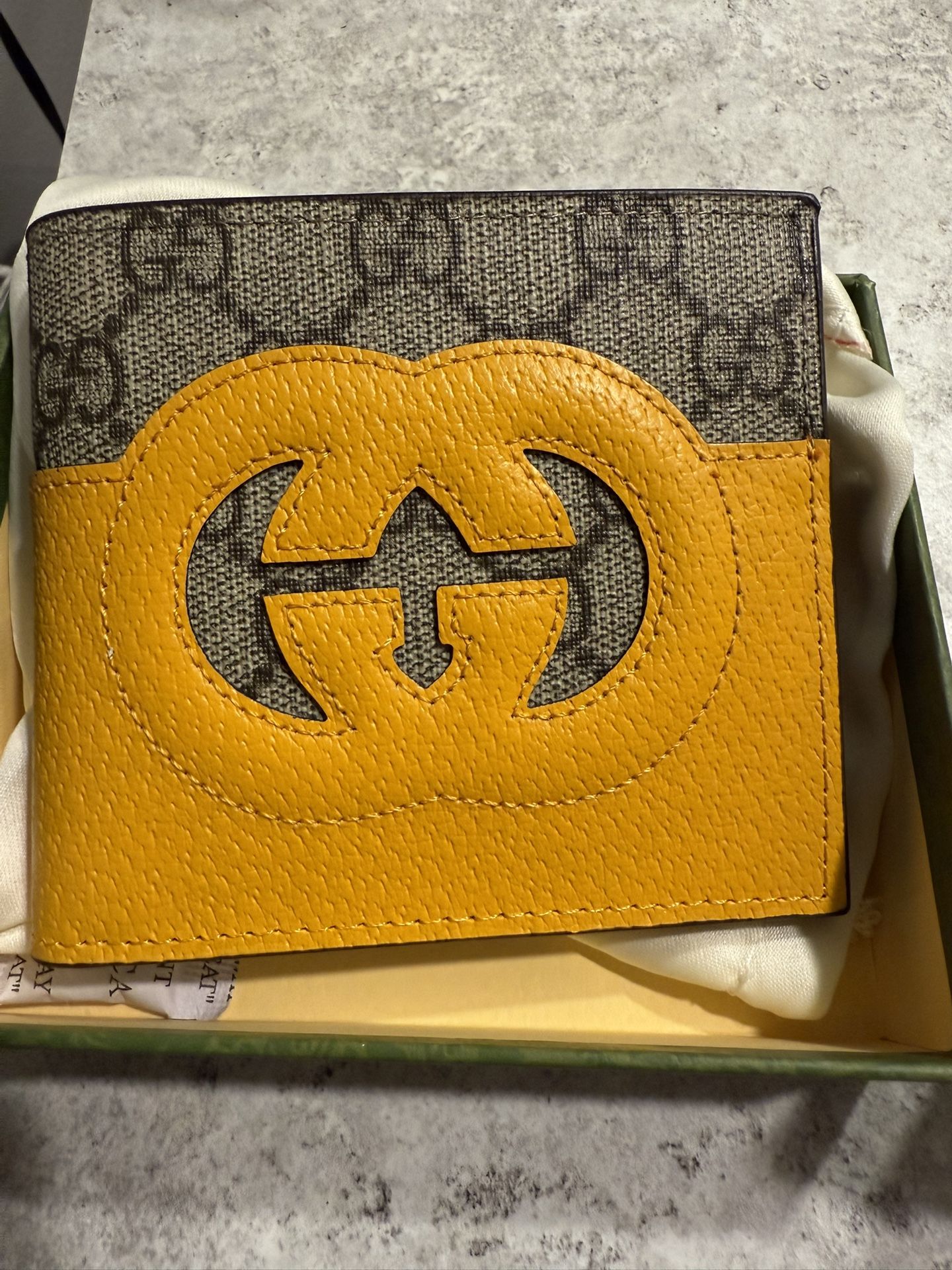 Gucci Mens Wallet Brand New