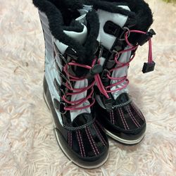 Little Girl Snow Boots Size 12