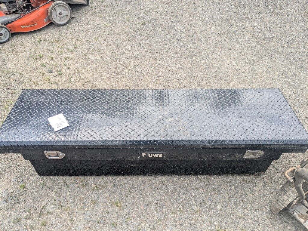 Truck Bed Tool Box