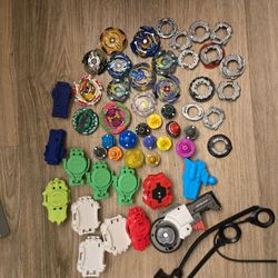 Beyblades lot