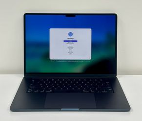 Apple MacBook Air 15-inch M2 2023, 8 RAM, 500 GB SSD, macOS Tahoe