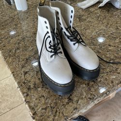 Dr. Martens Platforms Boots -women’s Size 11