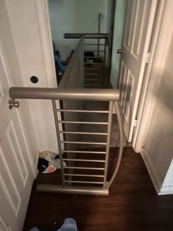 Twin bed frame need gone
